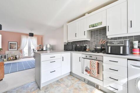 Cormorant Way, Hemel Hempstead, Leighton Buzzard, LU7