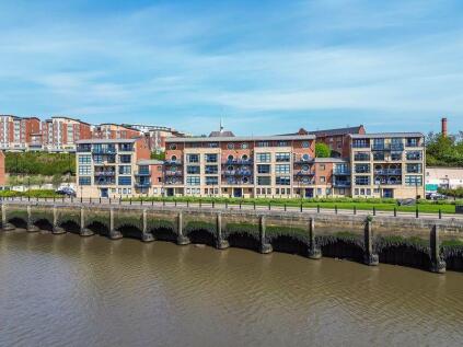 Mariners Wharf, Quayside, Newcastle upon Tyne