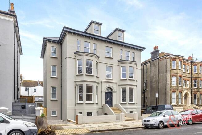 Clarendon Villas, 51, Flat 1_013.jpg