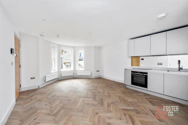 Clarendon Villas, 51, Flat 1_002.jpg