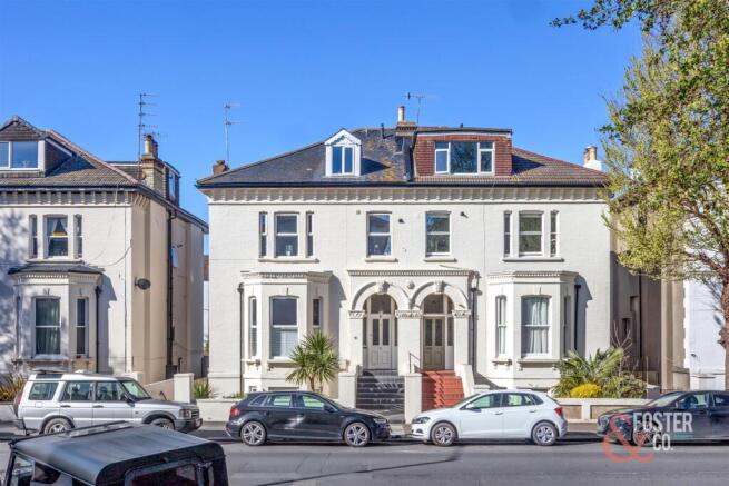 Clarendon Villas 31 Flat 4-014.jpg