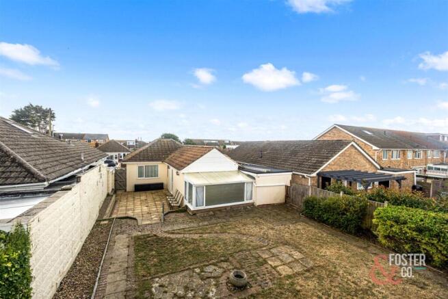 Phyllis Avenue 106-005.JPG