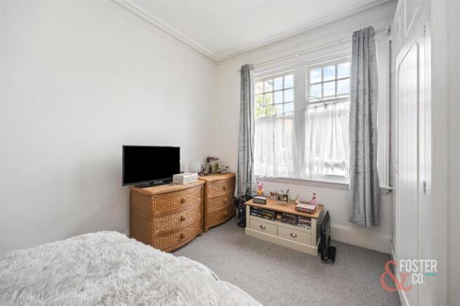 Vallance Gardens 43, 3-006.JPG