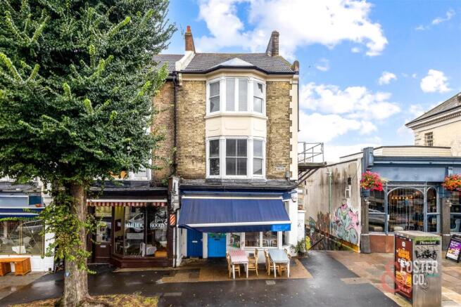 Goldstone Villas 98a, Flat 2_019.JPG