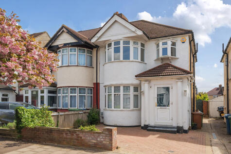 Clifton Avenue, Stanmore