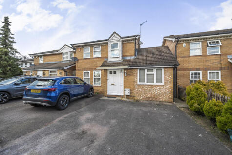 Glendevon Close, Edgware, Middlesex