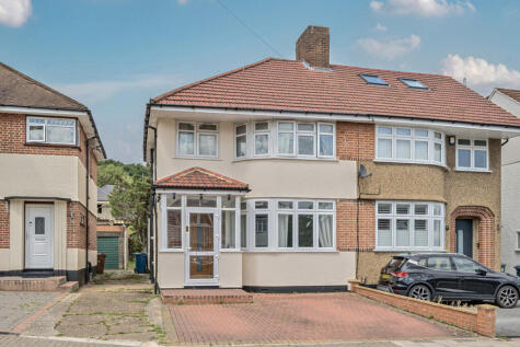 St. Edmunds Drive, Stanmore