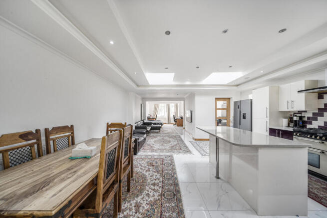 1319995-15-686bd9...