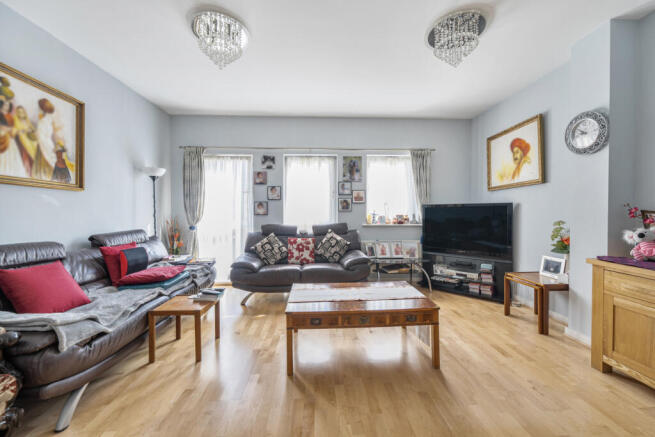 1335932-13-6899be...