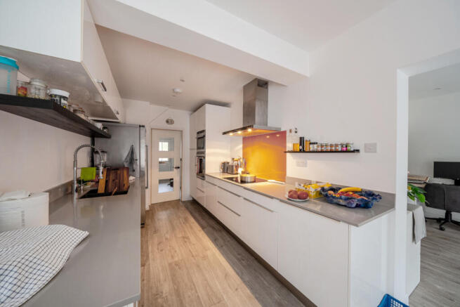 1349627-8-68c1b87...