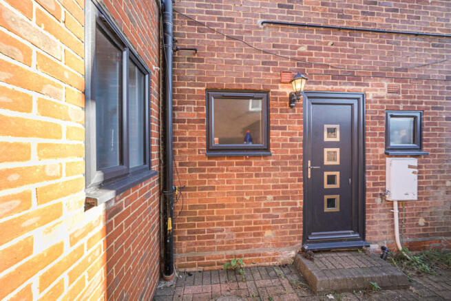 1360115-6-68d55d7...