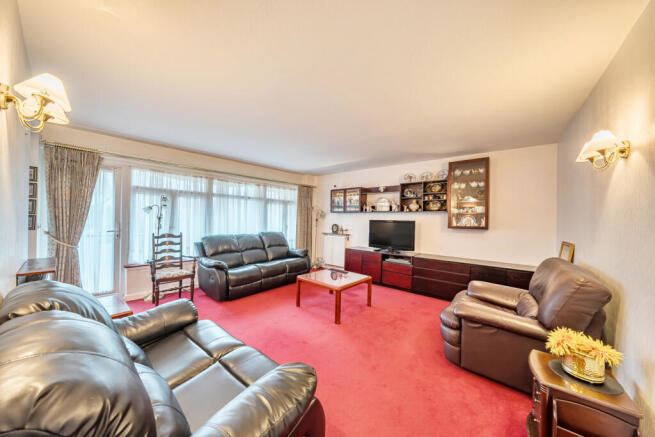 1369655-16-68fa58...