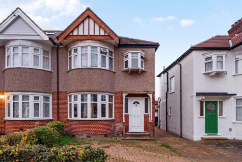 Formby Avenue, Stanmore