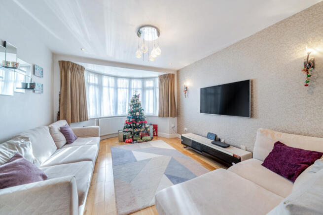 1386423-1-692efe9...