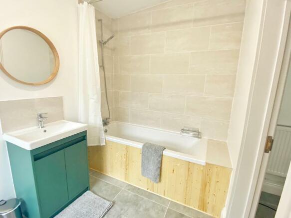 Bathroom (1).jpeg