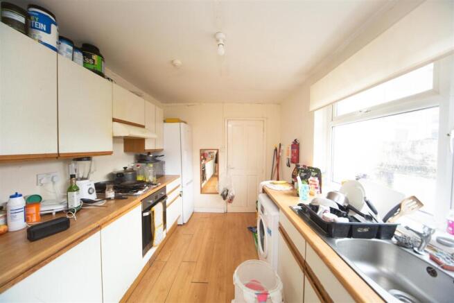 Kitchen.jpg