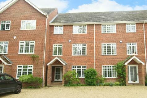 Newmarket - 4 bedroom town house for sale
