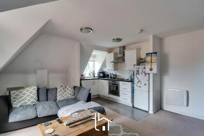 Lounge/Kitchen