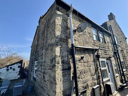 Hoyle Fold, Wheathead Lane, Keighley, BD22 6RJ