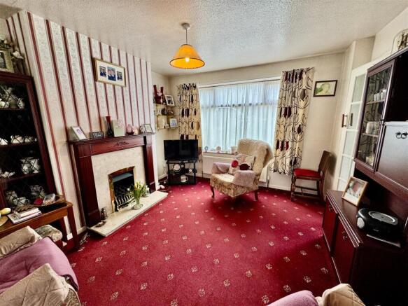 Living/Dining Room