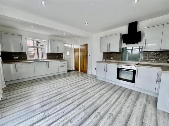 Dining Kitchen