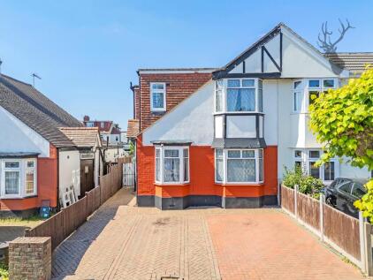 Woodville Gardens, Ilford