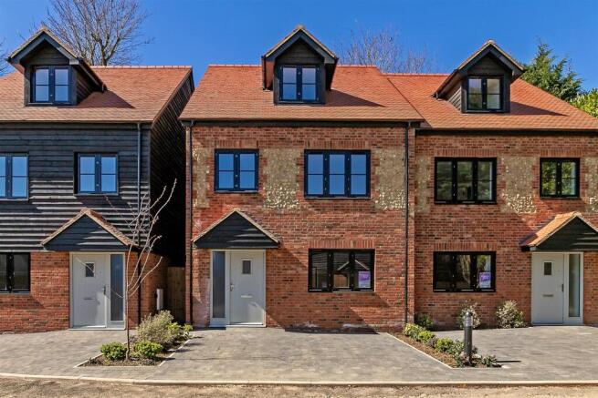 3RoseGardens-1.jpg