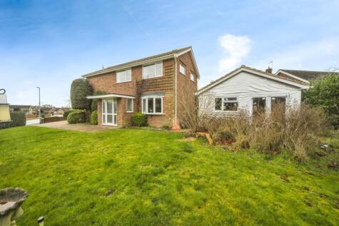 Danescourt Avenue, STOWMARKET