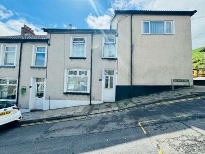 Bargoed - 4 bedroom terraced house for sale