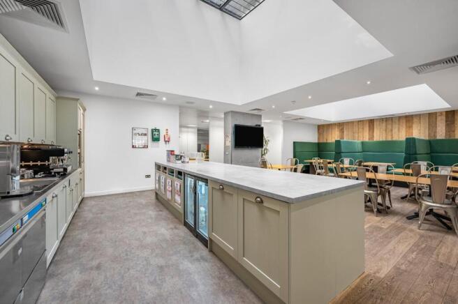 kitchen 1.jpg