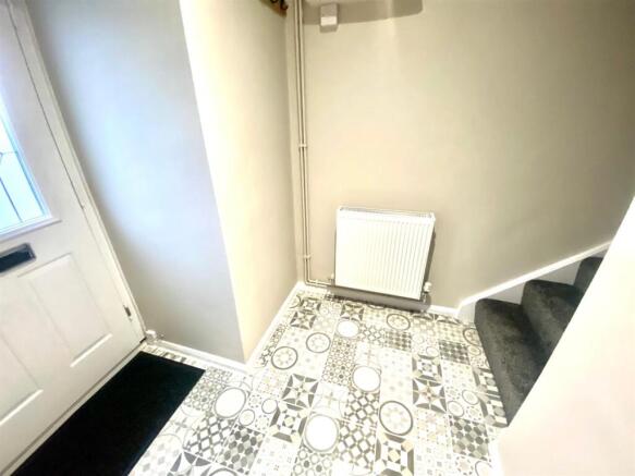 HALLWAY.jpg