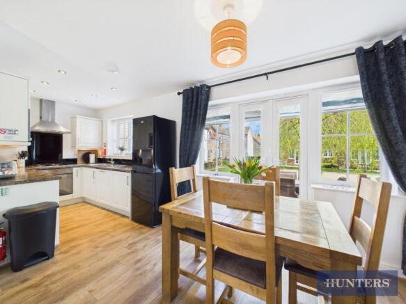 Dining/Kitchen