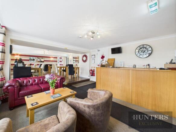Bar/Reception