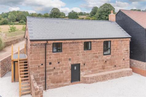 The Granary, Wyneyards Barns, Lineholt, Ombersley, WR9 0LQ