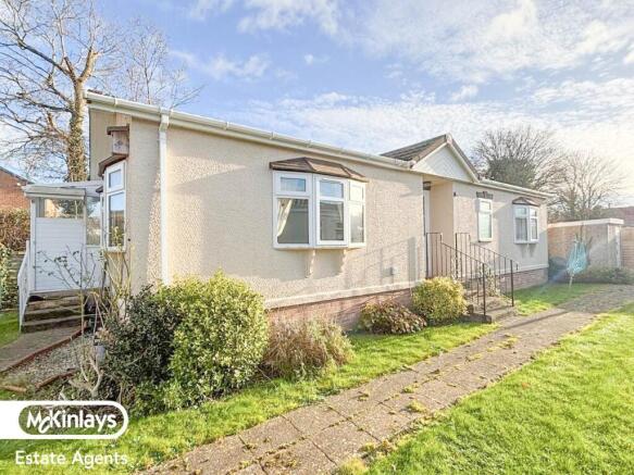 2 Bedroom Park Home for Sale