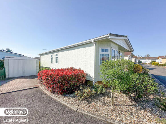 2 Bedroom Park Home for Sale