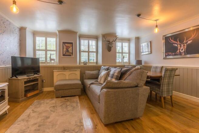SITTING ROOM