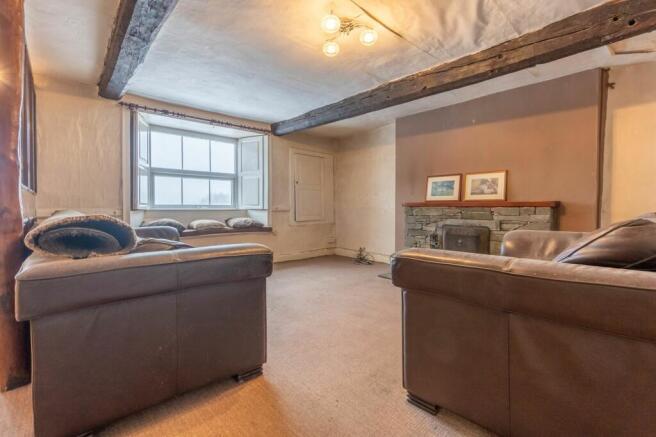SITTING ROOM