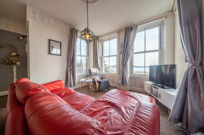 SITTING ROOM