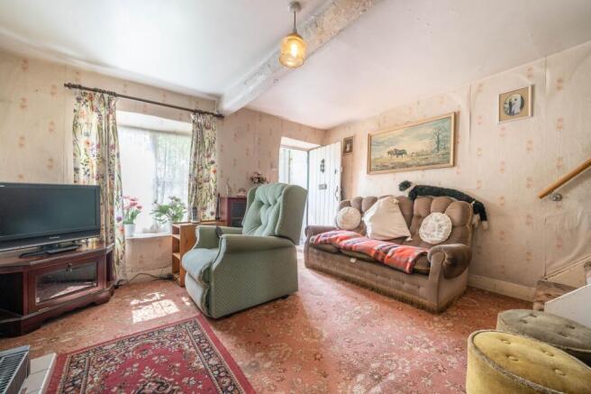 SITTING ROOM