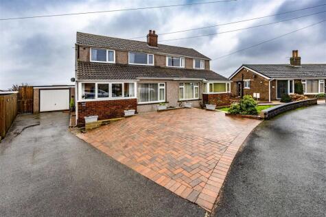 St. Abbs Drive, Bradford