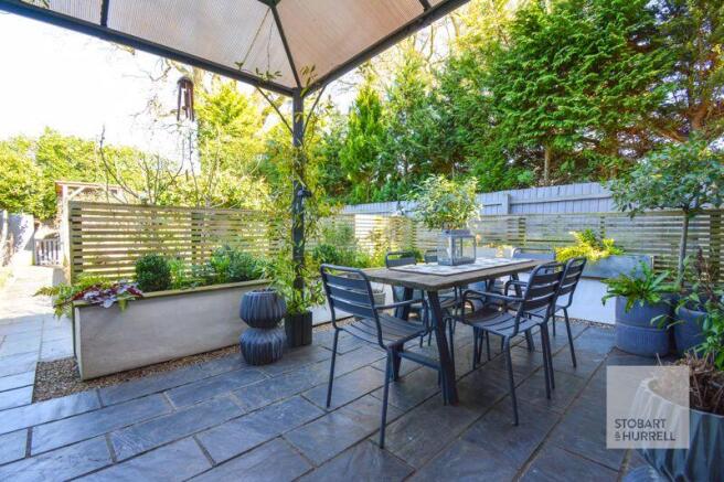Alfresco Dining 