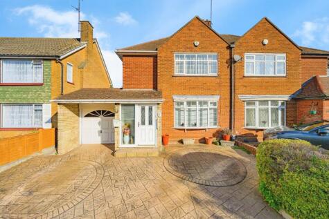 Hemingford Drive, Luton