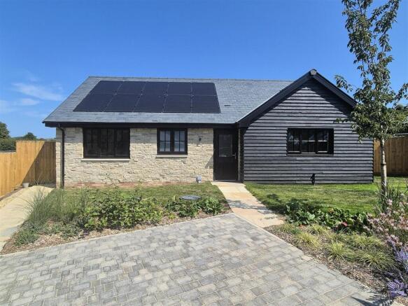 Plot 4 Frontage.jpg