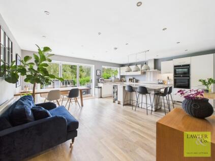 Lostock Hall Road, Poynton, Stockport, Cheshire, SK12 1DP