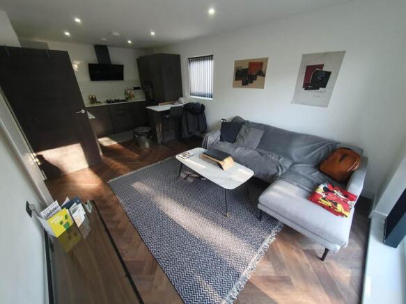 Living room (2)