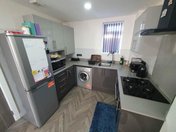 Kitchen (1)