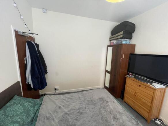 Ground Floor Front B