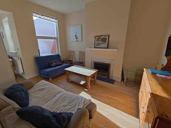 Living room (1)