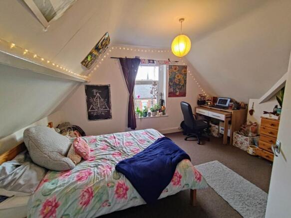 Bedroom 3 (1)